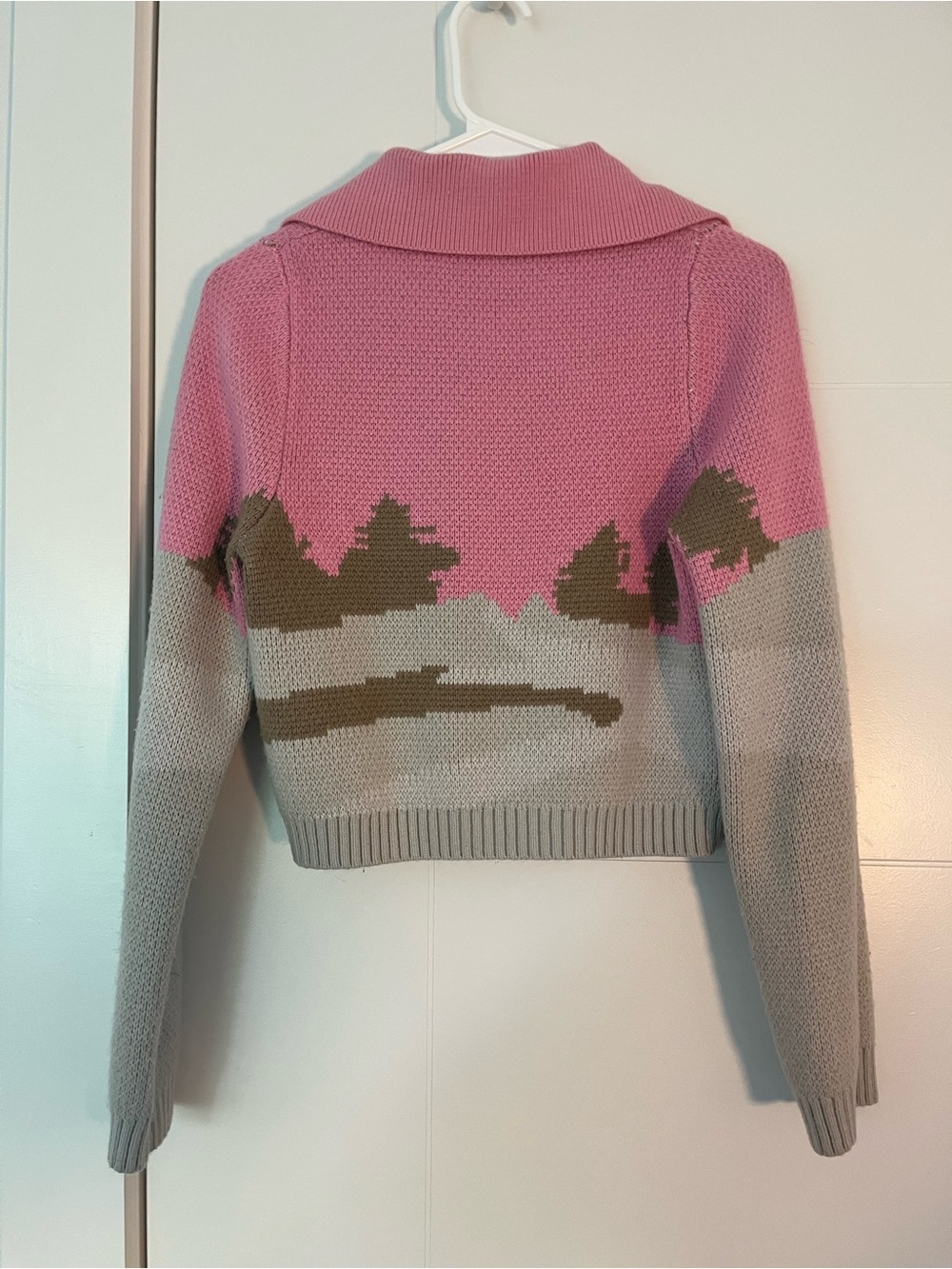 House of Sunny Rose Pink and Gray Scenic Knit Cardigan Sweater - Picture 4 of 5